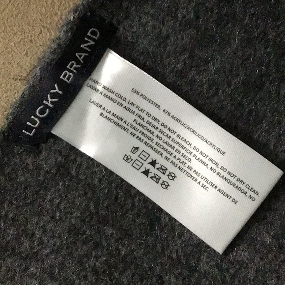 Lucky Brand gray scarf, Grey fringe scarf - Picture 3 of 6